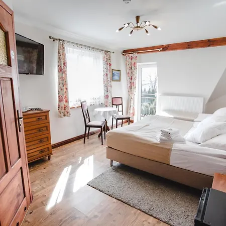 Akacja Bed & Breakfast