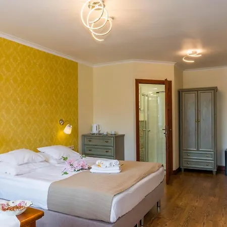 Akacja Bed & Breakfast Łeba