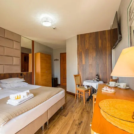 Akacja Bed & Breakfast