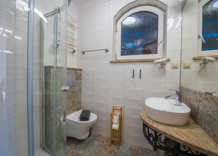 Akacja Nocleg ze śniadaniem 3*