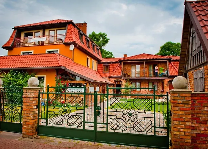 Nocleg ze śniadaniem Akacja Łeba